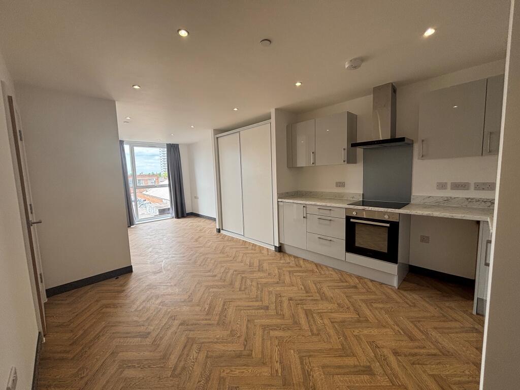 Main image of property: Fleet Court, Byron Street, LE1 3BA