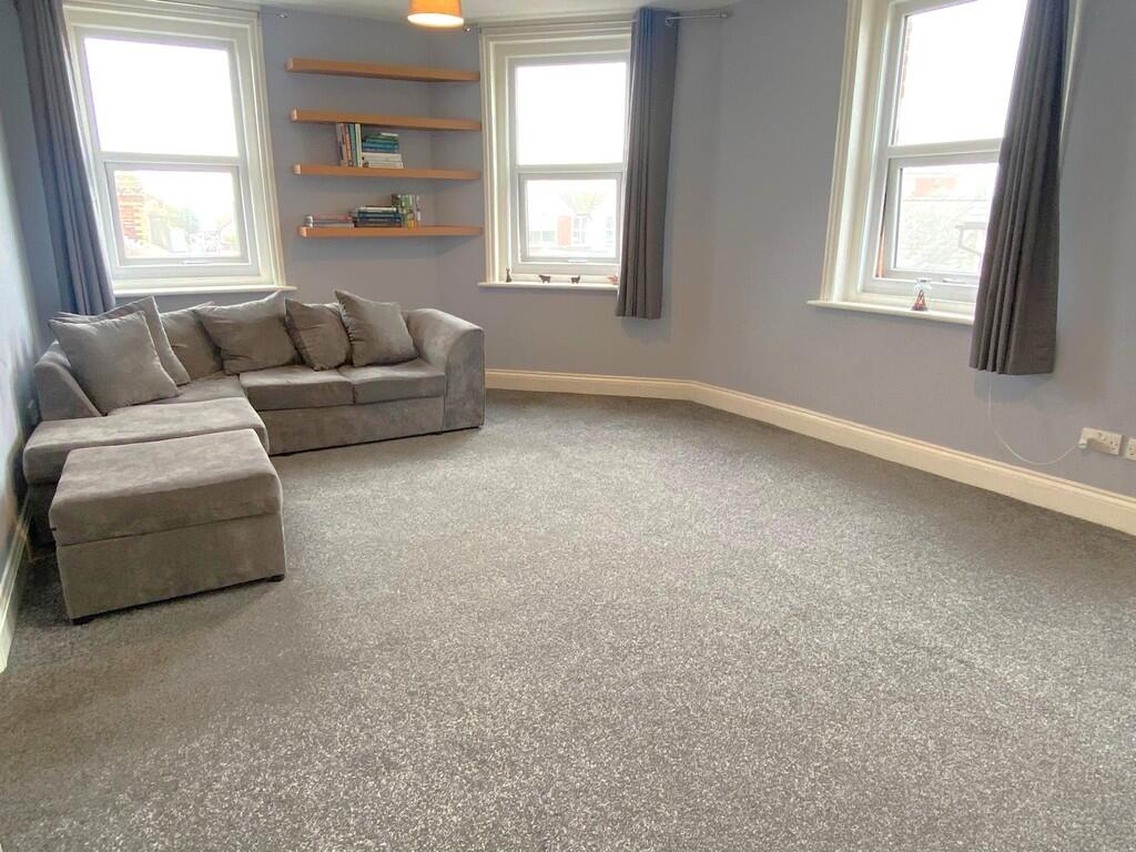 Main image of property: High Street, Walton on the Naze
