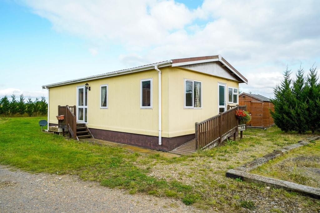 Main image of property: The Lodge, moats Way, Hemingford Abbots, PE28 9HH