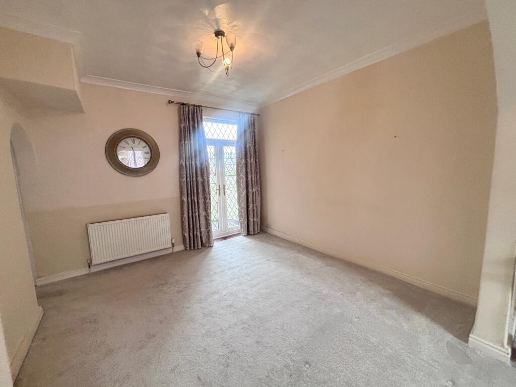 House in Hull - View 3