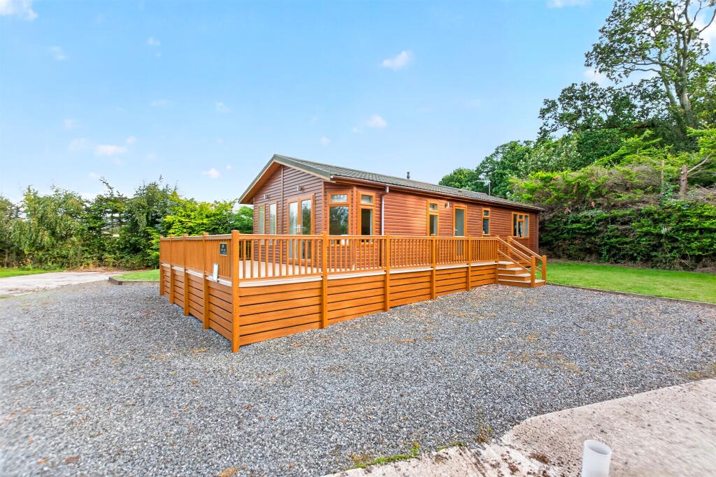 Main image of property: Lochmanor Lodge Park, Dunning, Perth