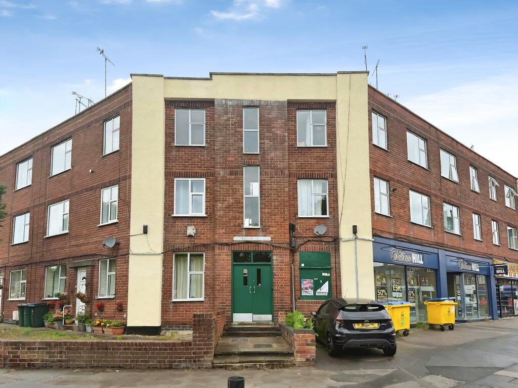 Main image of property: Flat 12 Quinton Parade, Cheylesmore, Coventry, West Midlands CV3 5HW