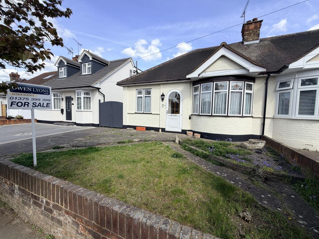 Main image of property: Gordon Road, Woodside, Grays