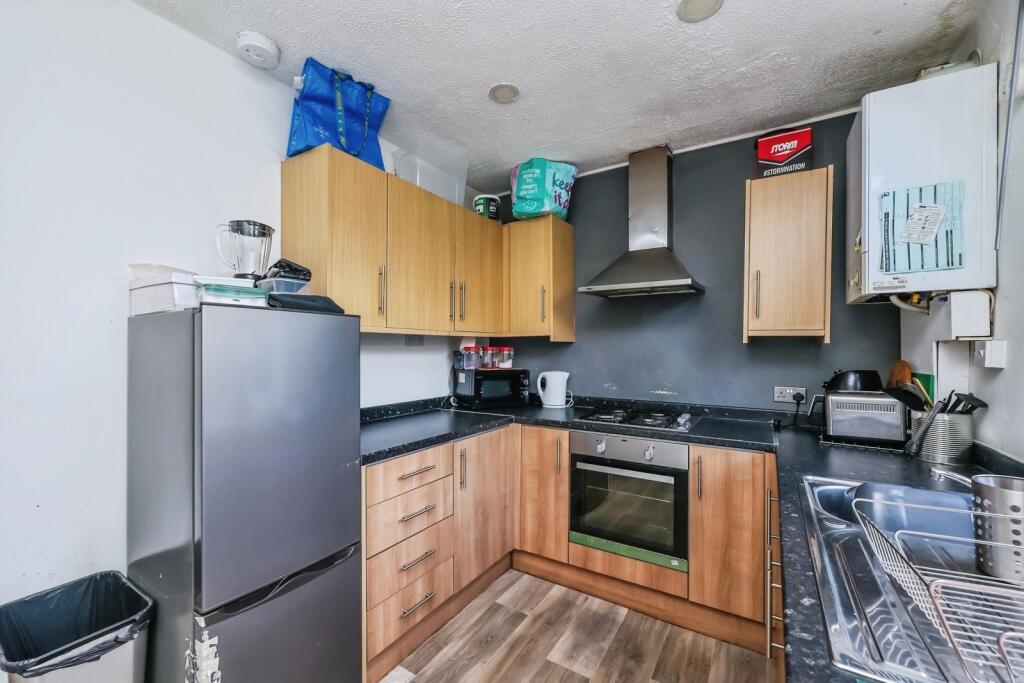 House in Ashfield, Titchfield, Hucknall - View 4