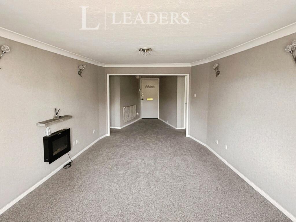 Apartment in Colchester - View 3