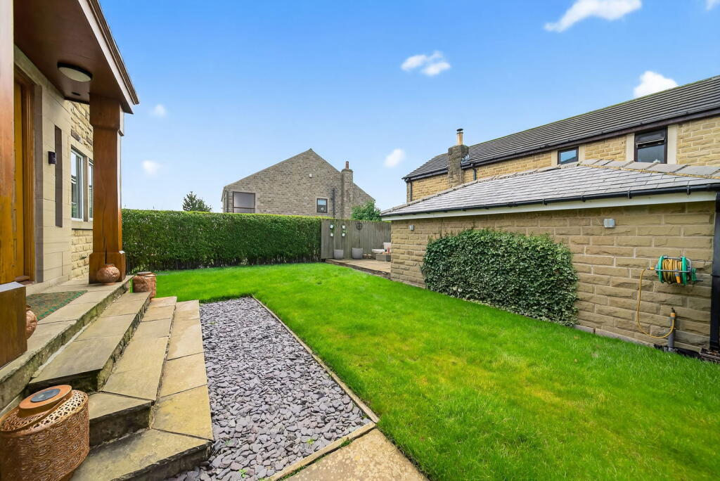 Additional image 30 of Orchard House, off Bradford Road, Birkenshaw, BD11