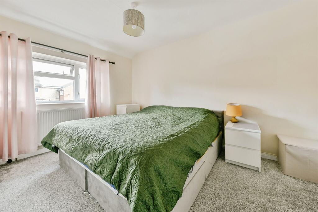 House in Stevenage, Shephall - View 5