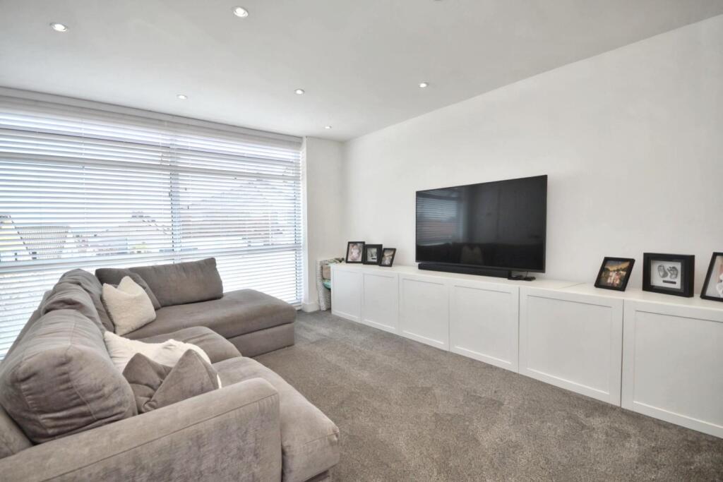 House in Bristol, Hengrove - View 4