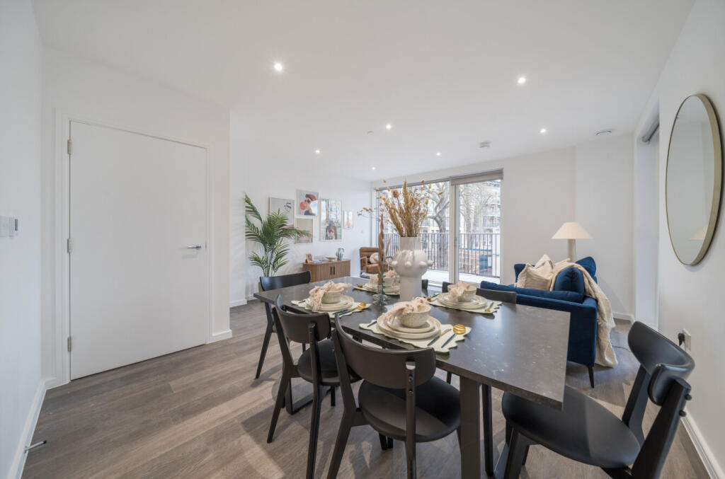 Apartment in London - View 2