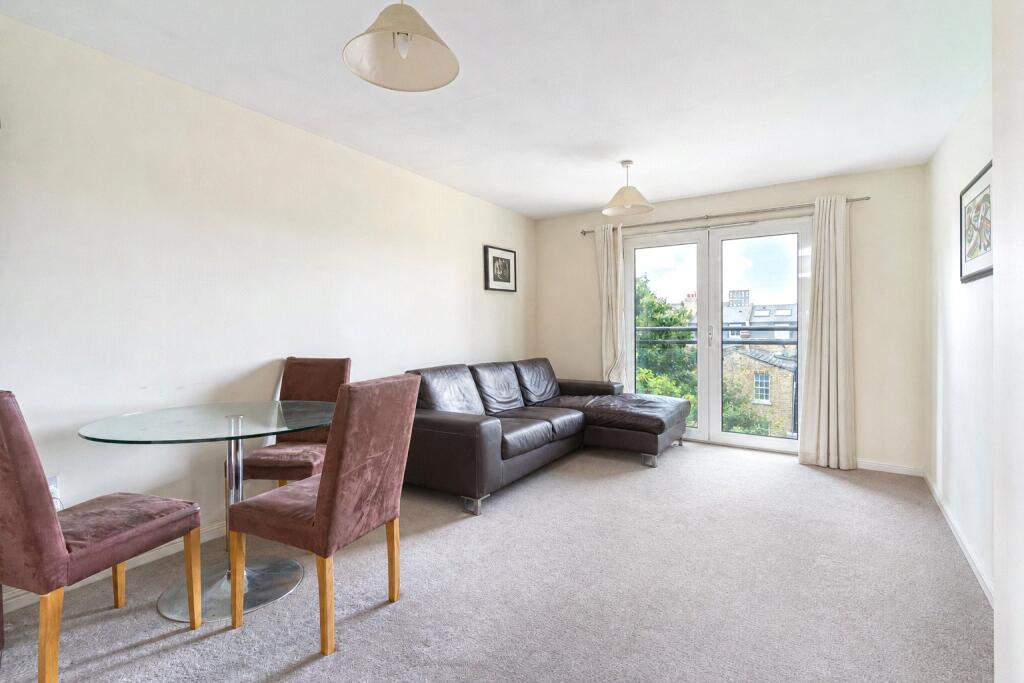 Main image of property: 39 Effra Parade, Brixton, SW2