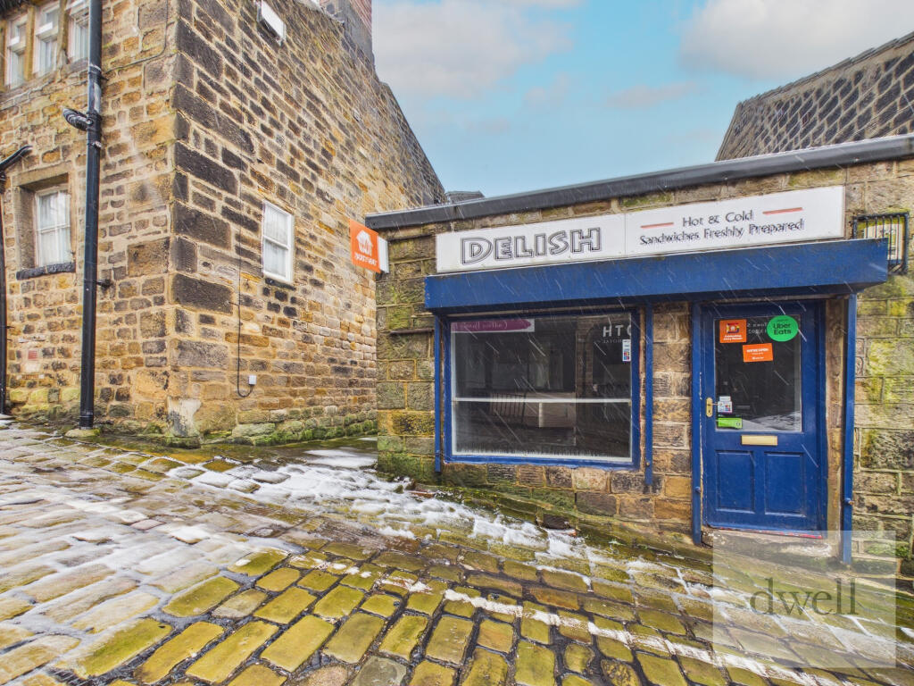 Main image of property: Town Street, Yeadon, Leeds, LS19