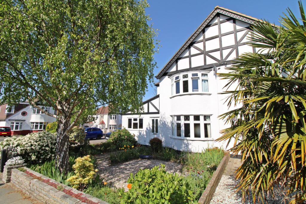 Main image of property: Queensway, West Wickham, BR4