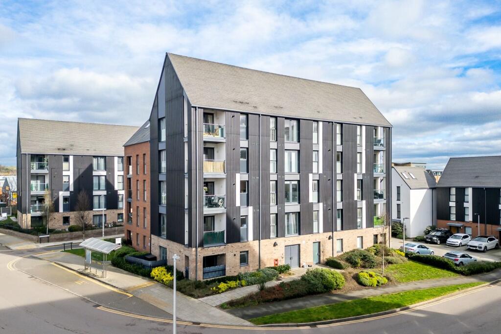 Main image of property: Beatrice House, Stratford upon Avon, CV37 6EQ