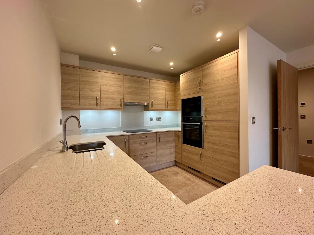 Apartment in Salisbury - View 3