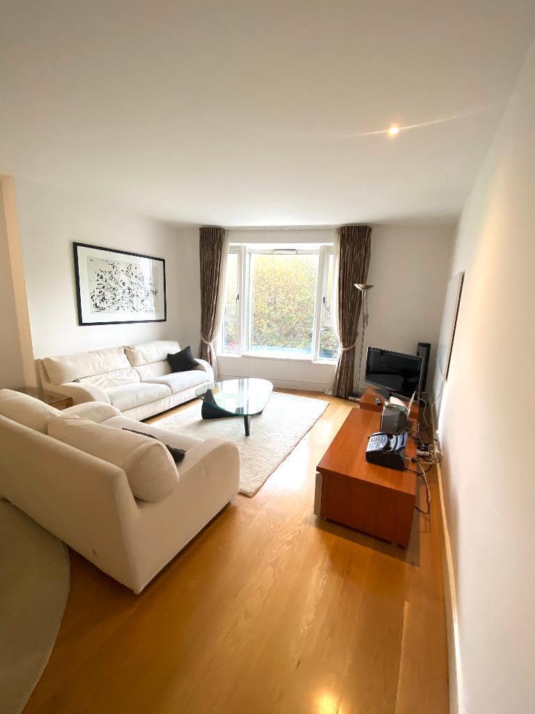 Main image of property: Berkeley Tower, 48 Westferry Circus, Canary Wharf, London, E14 8RP