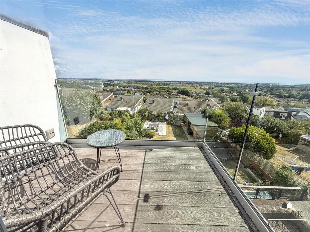 House in Eastbourne, East Sussex - View 5