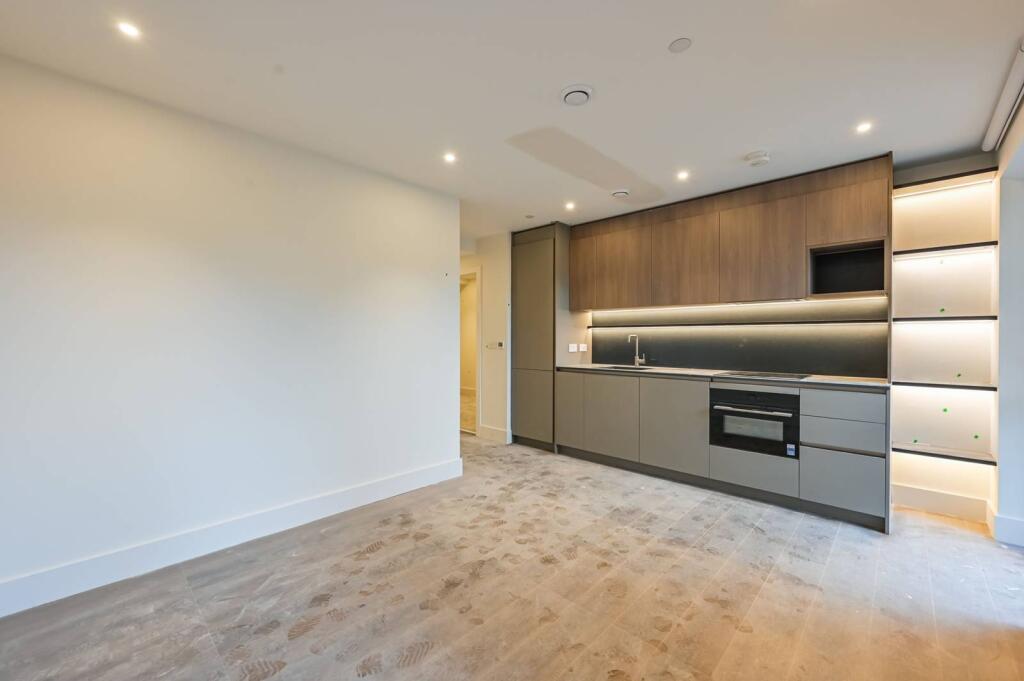 Main image of property: Bow View Apartments, Bow, E3