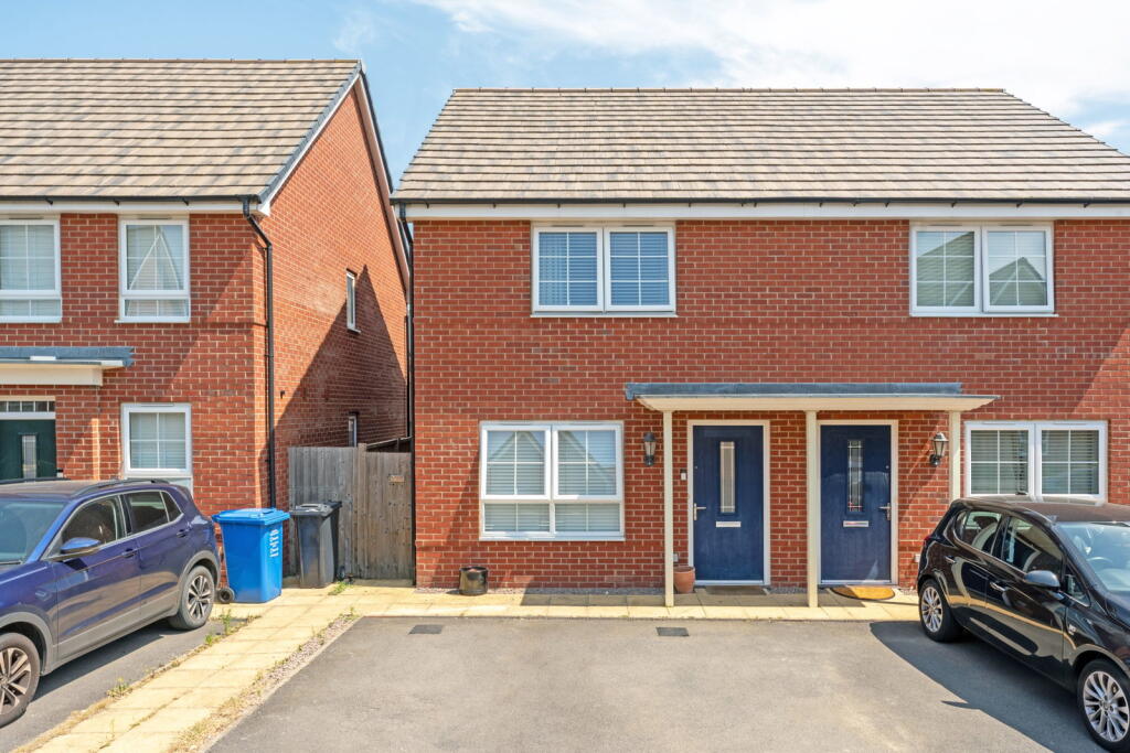 Main image of property: Grimsthorpe Avenue, Barton Seagrave, Kettering, NN15 5ZG