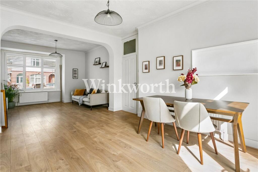 House in London - More