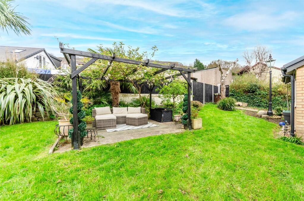 Tan Yr Allt Avenue, Mochdre, Colwyn Bay, Conwy, LL28 photo 3