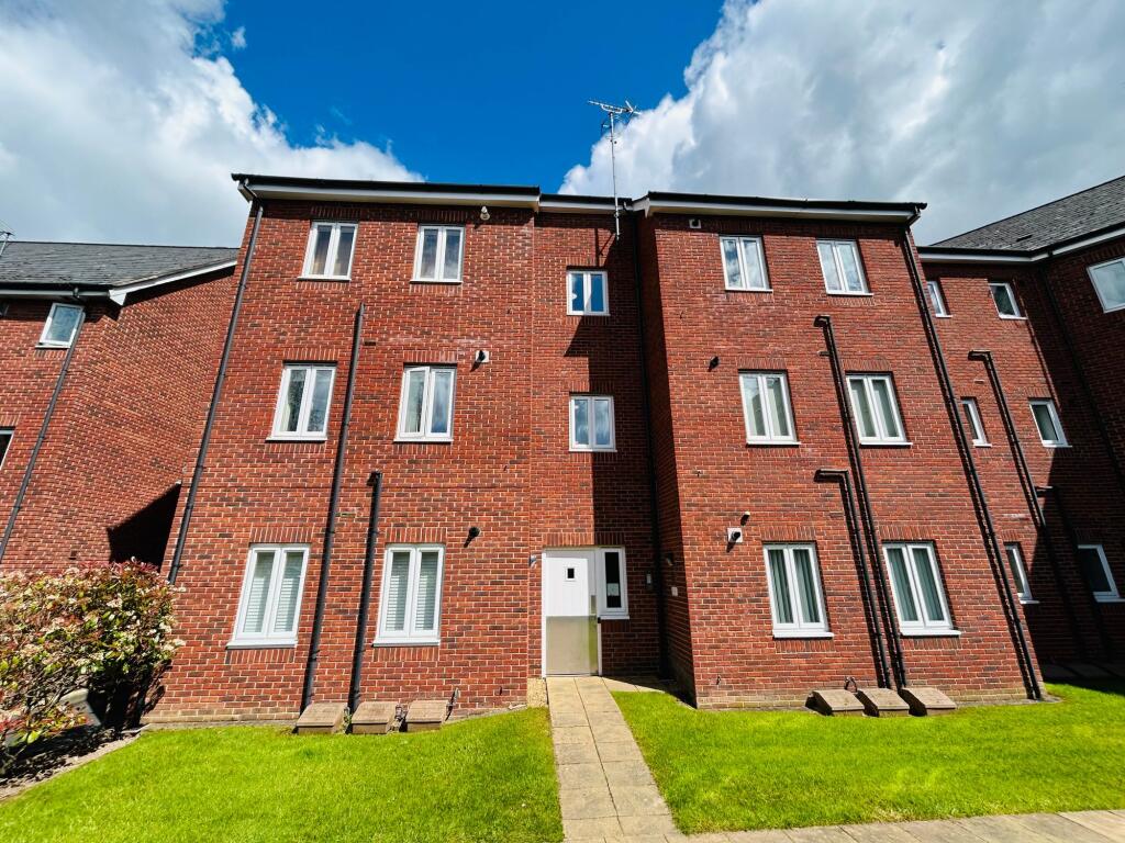 Main image of property: Farcroft Close, Lymm, WA13
