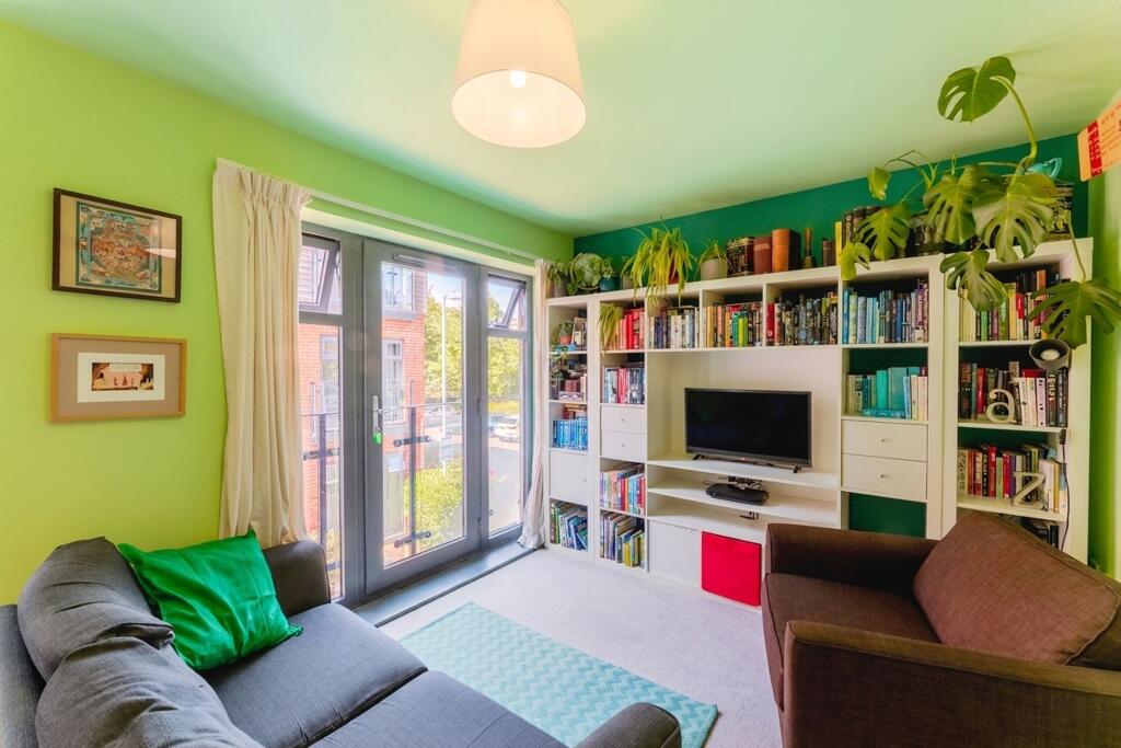 Apartment in Oxford - View 2