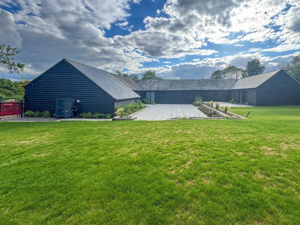 Main image of property: Centre Farm Barns, Battlesden, Bedfordshire, MK17 9HW