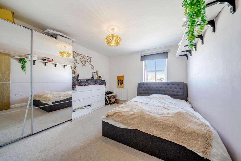 Apartment in London, Howbury, Slade Green - View 2