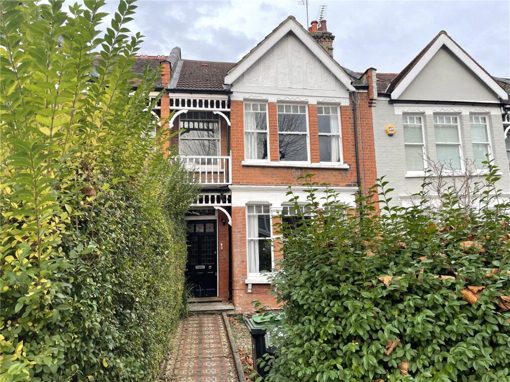 Main image of property: Park Avenue South, London, N8