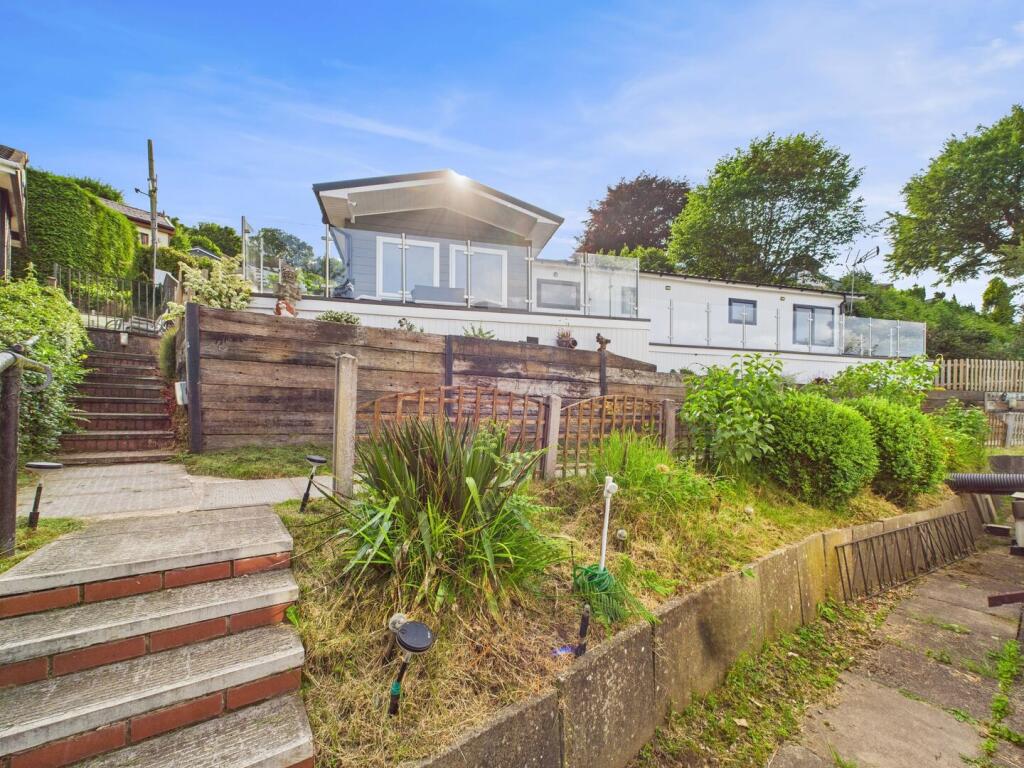 2-bed detached on 22, Knowle Sands Caravan Park, £225,000