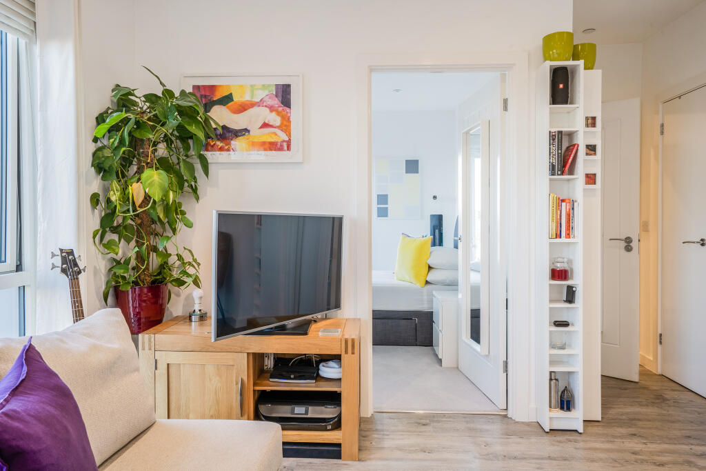Apartment in Reading, Katesgrove, Newtown - View 3