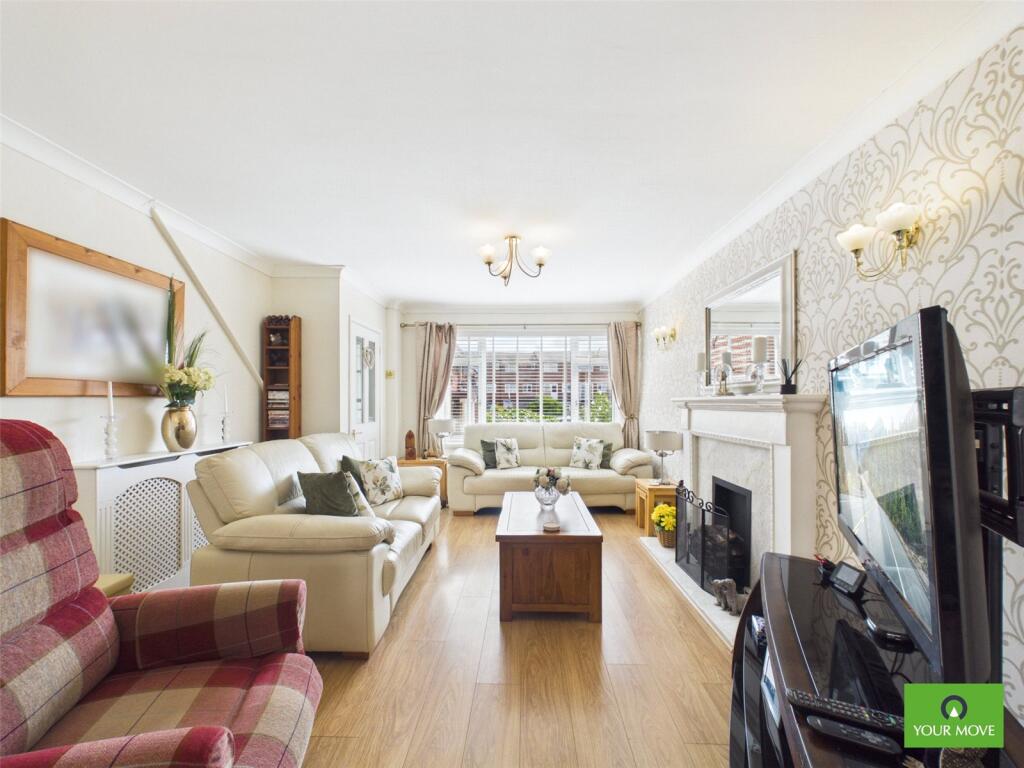 House in London, Collier Row - View 4