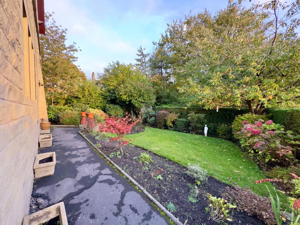 Additional image 49 of The Crescent, Burnley