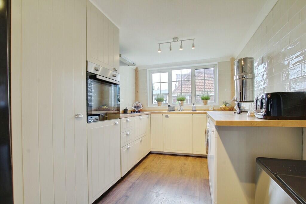 House in Peterborough - View 5