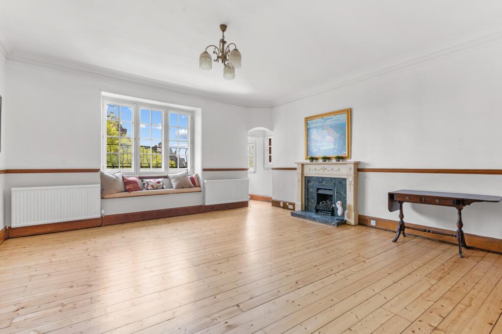 Apartment in Edinburgh, Abbeyhill, Old Town - More