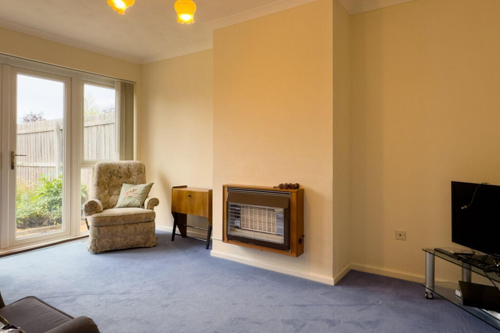 House in Winchester, New Alresford - More