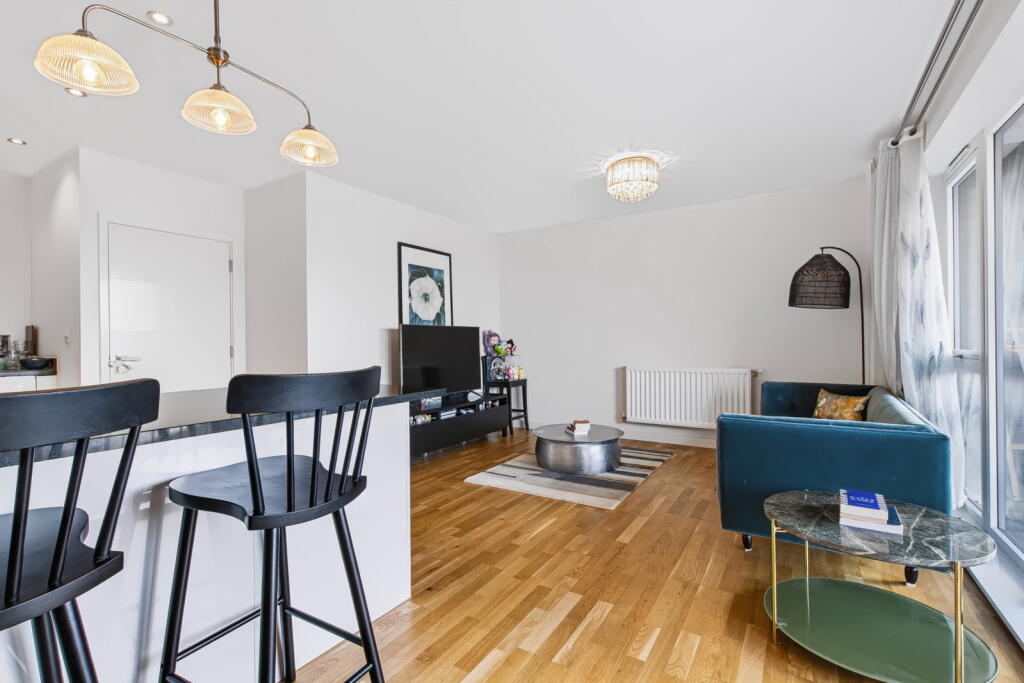Apartment in London - View 5