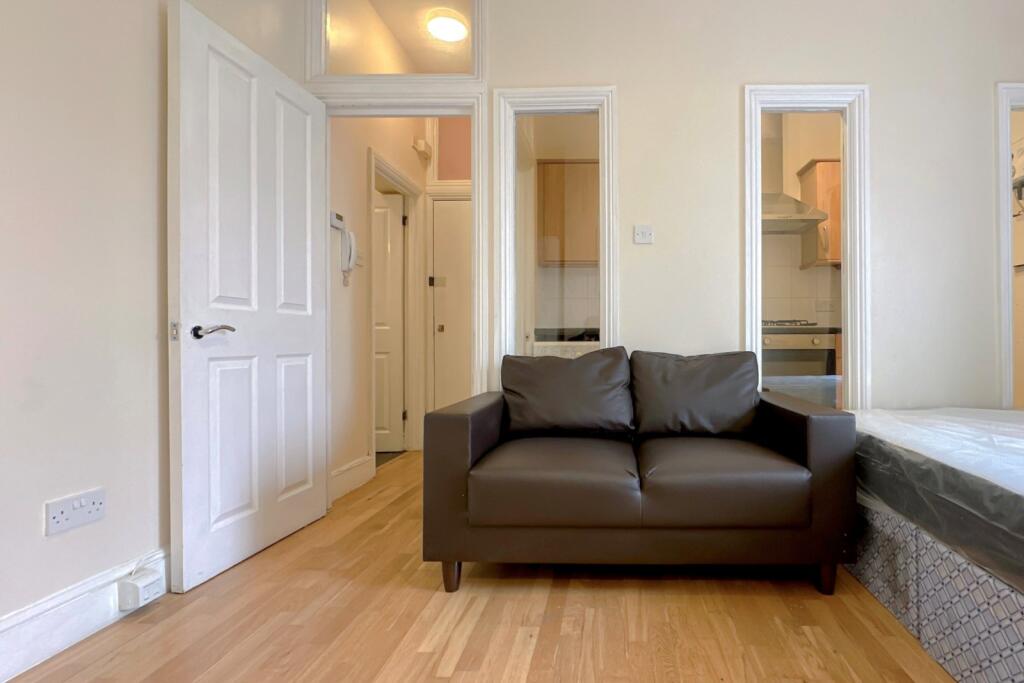 Main image of property: Venner Road, London, SE26