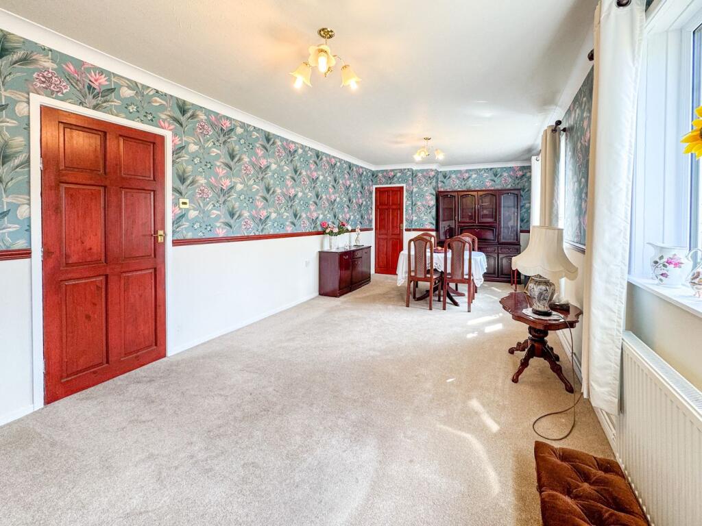 House in Kirklees, Upper Hagg, Holme Valley - More