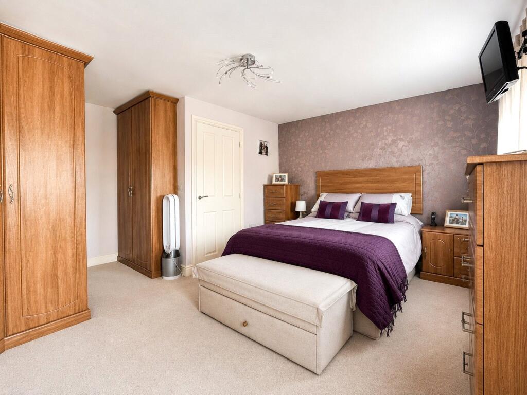 House in Reading - View 5