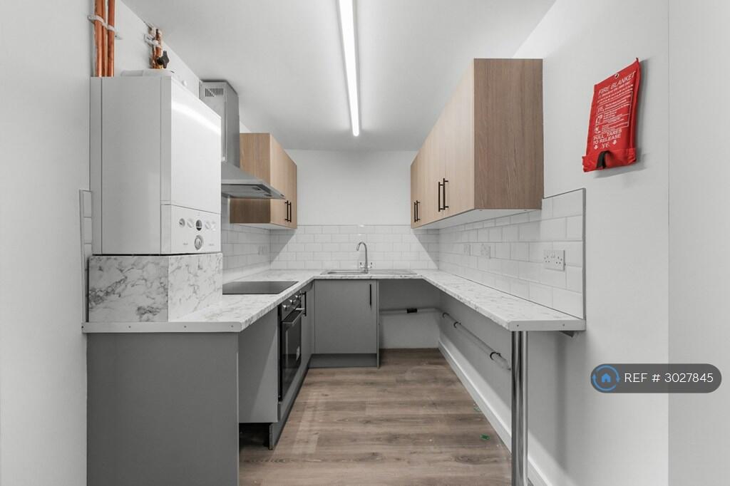 Main image of property: Hartford End, Basildon, SS13