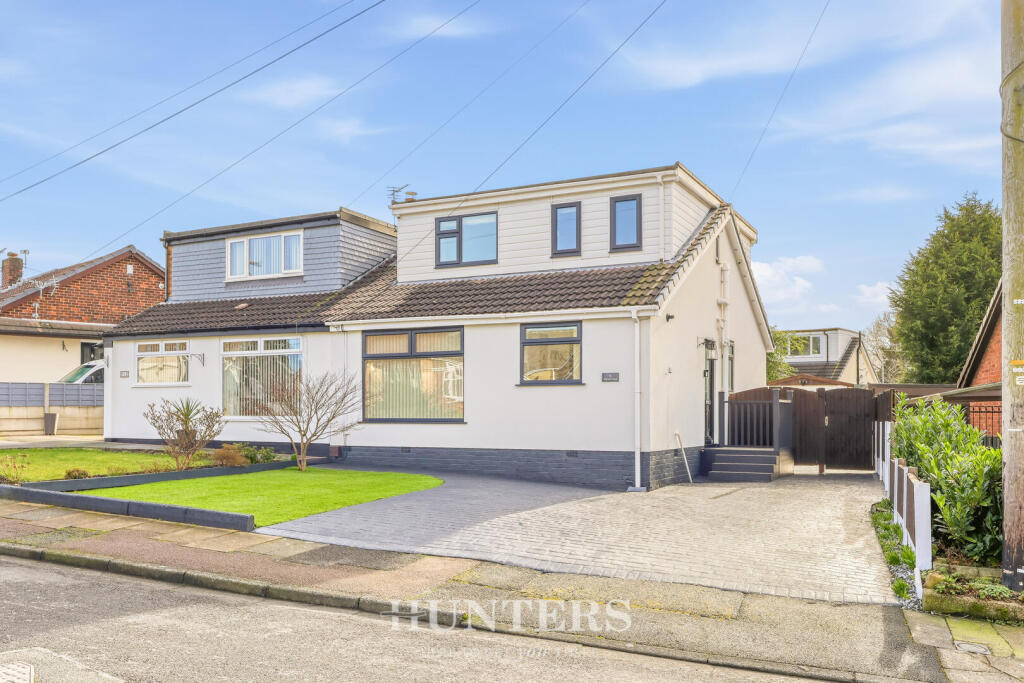 Main image of property: Warwick Road, Alkrington, Manchester, M24