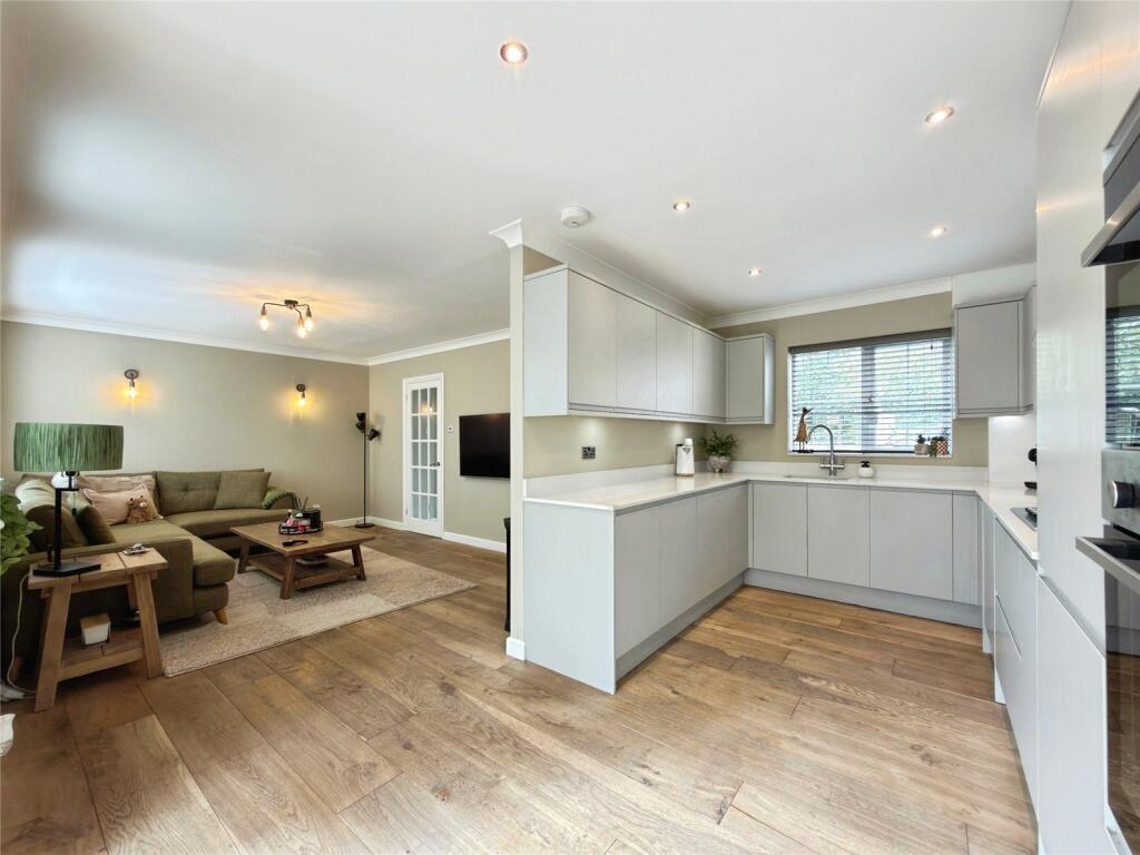 House in Reading - View 5