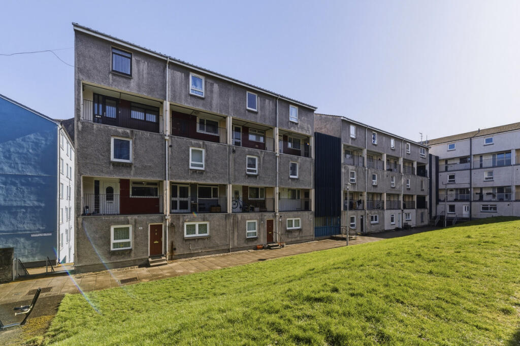 Main image of property: 28 9 Dumbiedykes Road, Edinburgh, EH8