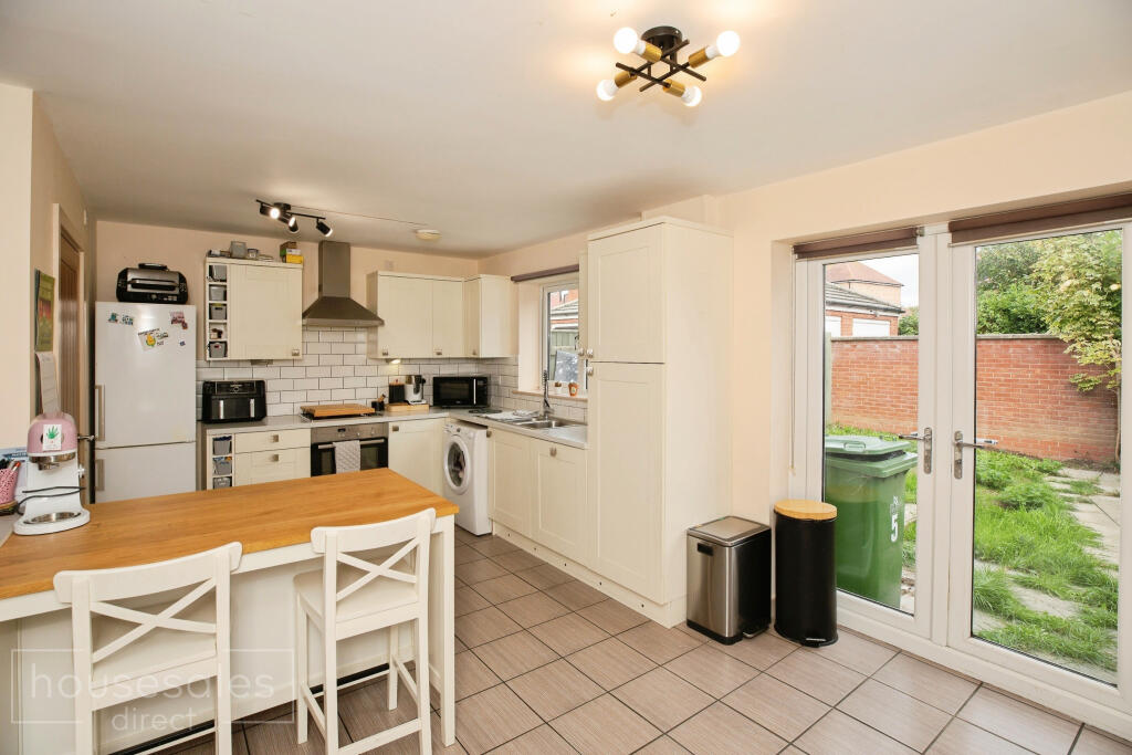 House in Doncaster - View 3