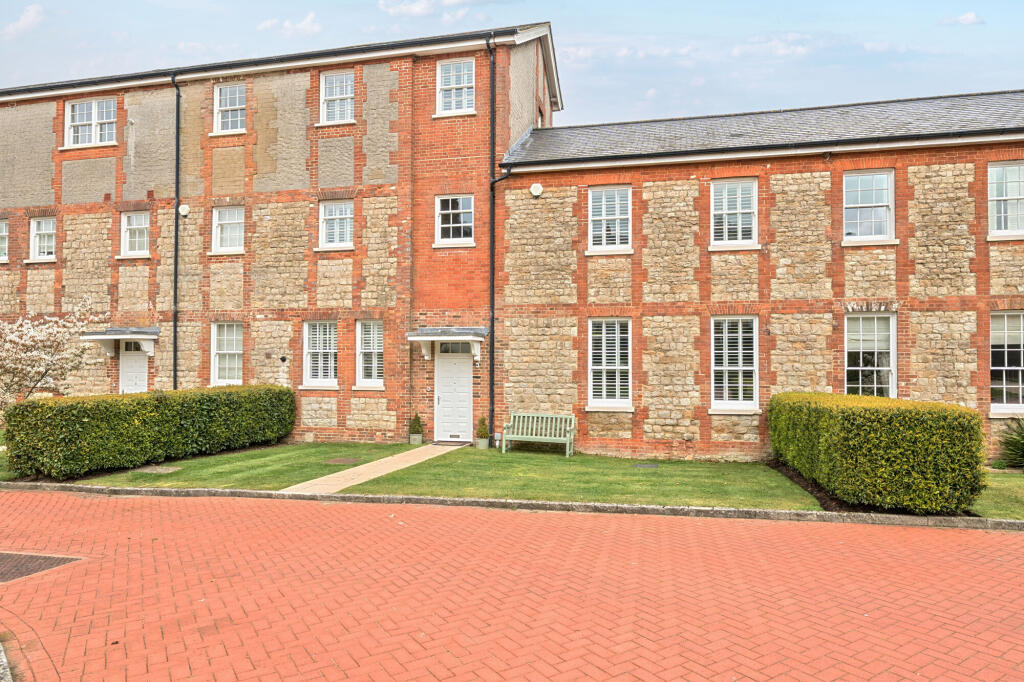 Main image of property: Birchfield, Sundridge, TN14