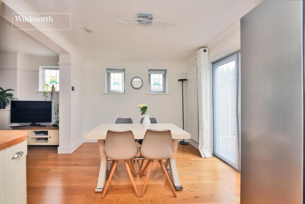 House in Kingston upon Thames - View 5