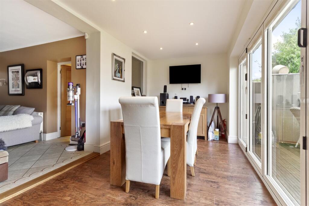 Drummond Road, Goring-By-Sea, Worthing - View 5