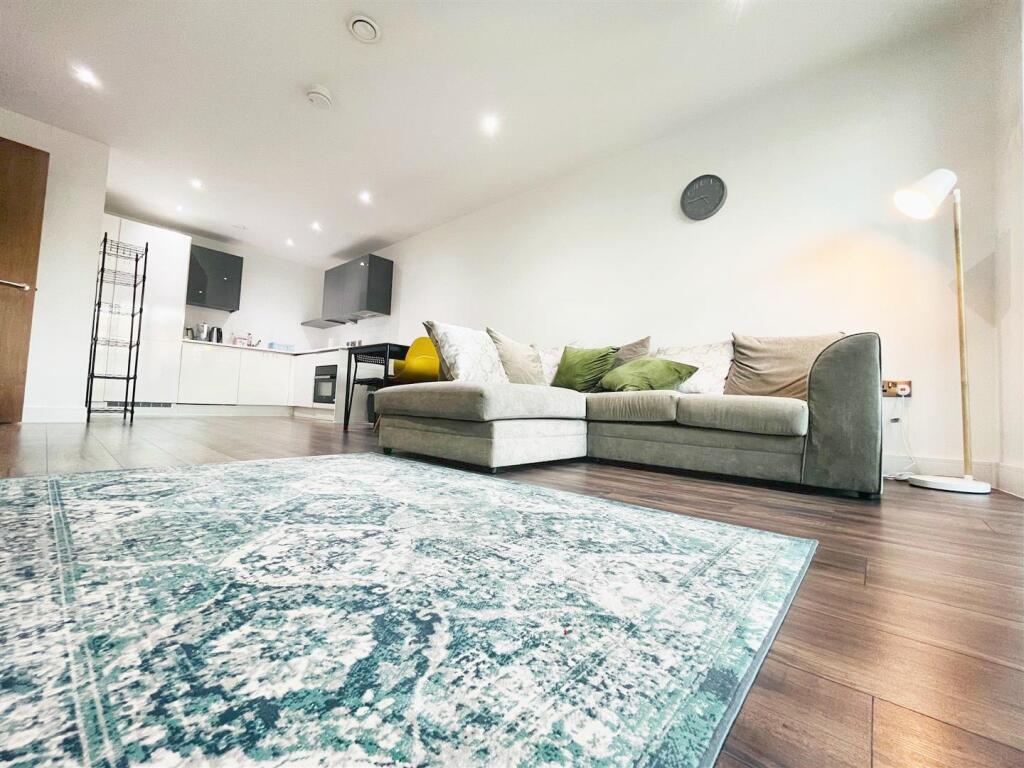Main image of property: The Quadrant, Sand Pits, Birmingham