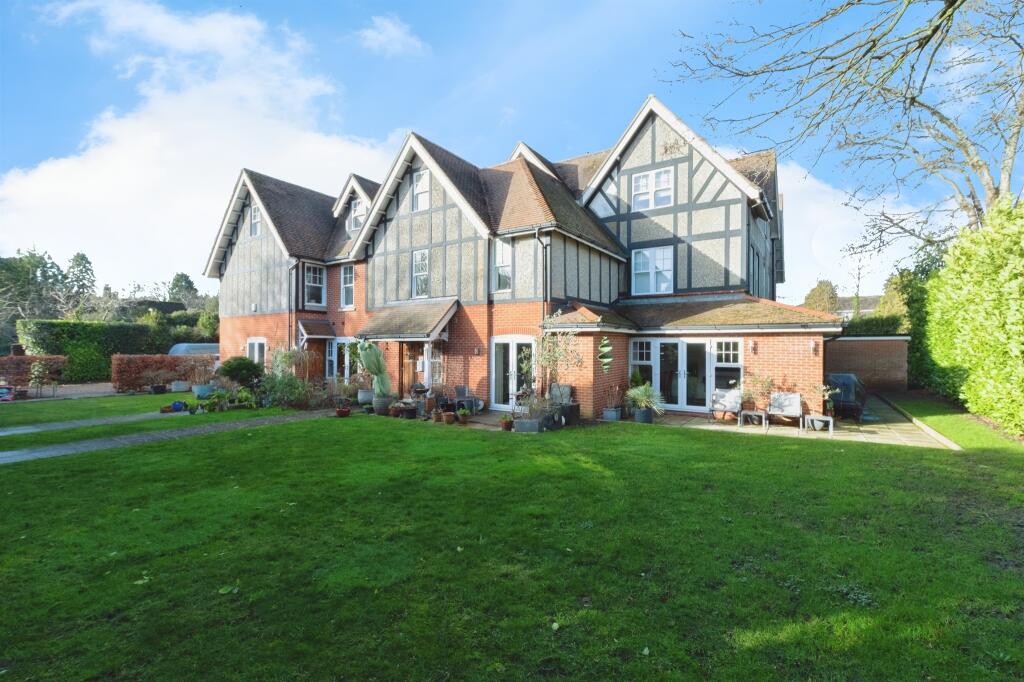 Main image of property: Cavendish Road, Bournemouth